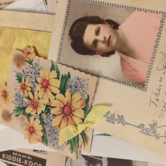 Ephemera Lot Of 50+ Vintage Photos Ads Cards - Picture 8 of 13